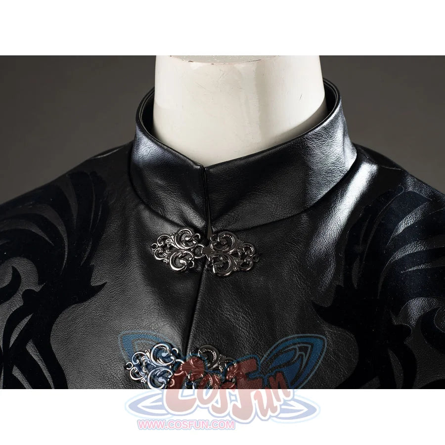 House of the Dragon Daemon Targaryen cosplay robe collar close-up sets ornate clasps down the front placket