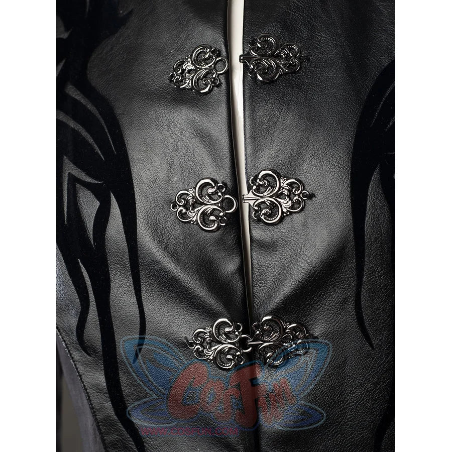 Daemon Targaryen cosplay robe clasp detail stacks ornate silver-tone closures down the front.