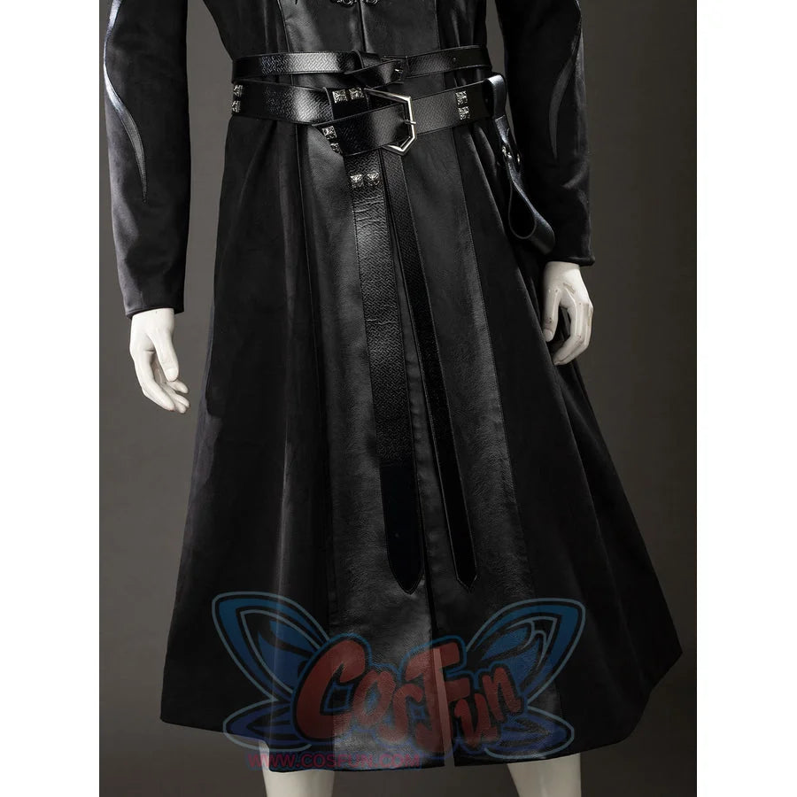 Daemon Targaryen cosplay robe lower front gathers pleated black panels below the twin belts.