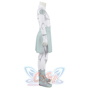 Invincible Mark Grayson cosplay costume turns the pale wrap to the side over the white printed bodysuit.