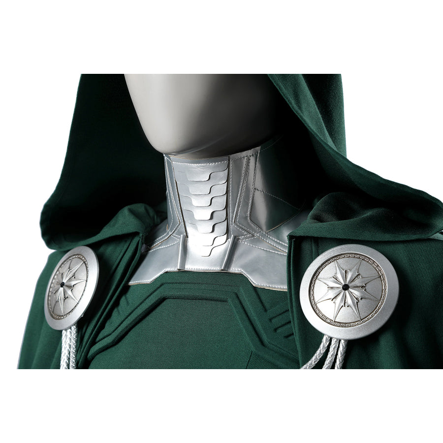 Latverian Witch cosplay costume frames the neck with a metallic segmented collar and ornate star buttons on the cloak.
