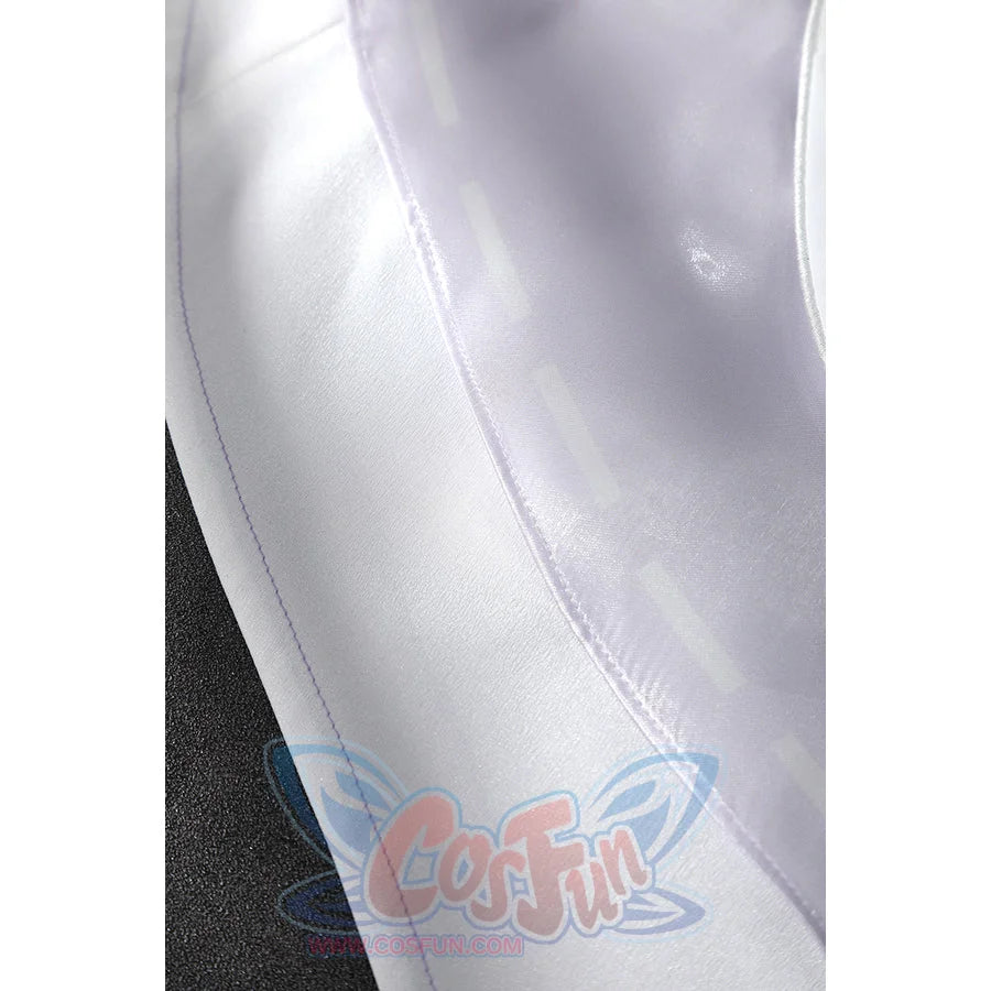 Genshin Impact Citlali cosplay fabric detail traces lavender stitching and decorative lines.