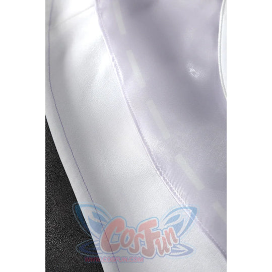 Genshin Impact Citlali cosplay fabric detail traces lavender stitching and decorative lines.