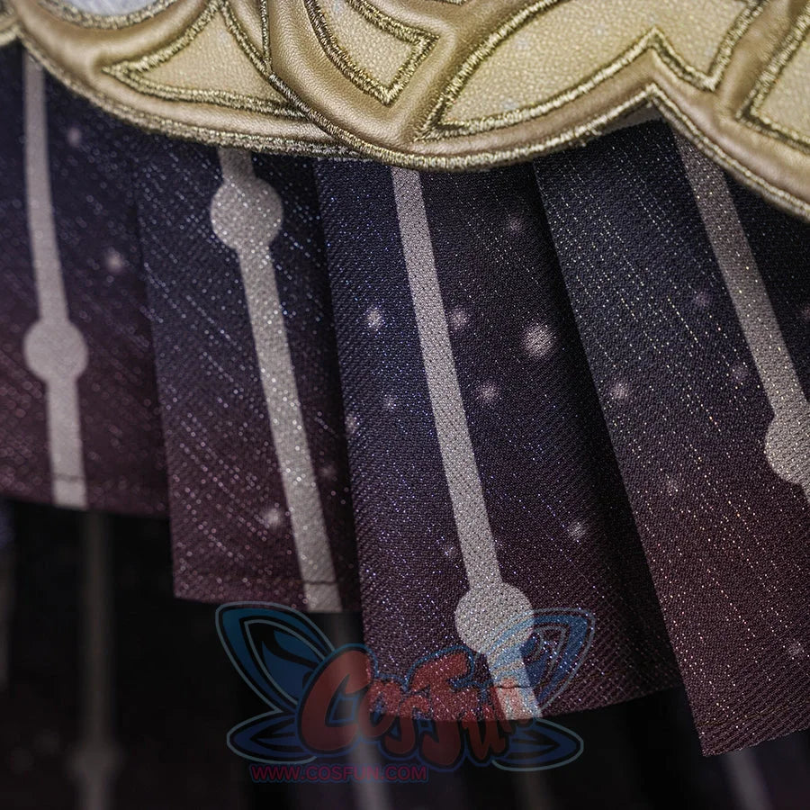 Genshin Impact Marionette Sandrone old design cosplay costume captures the pleated fabric gradient and gold-tone embroidery.