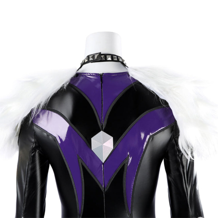 Marvel Rivals Black Cat Felicia Hardy cosplay back collar detail frames purple panels and white faux fur.