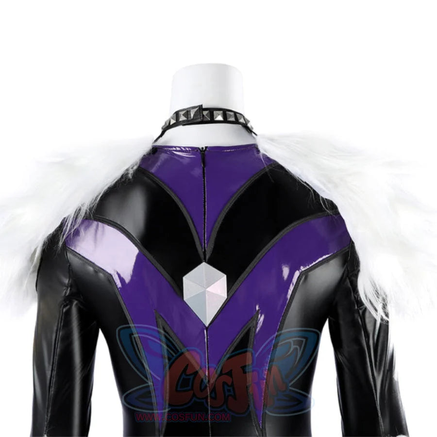 Marvel Rivals Black Cat Felicia Hardy cosplay back collar detail frames purple panels and white faux fur.