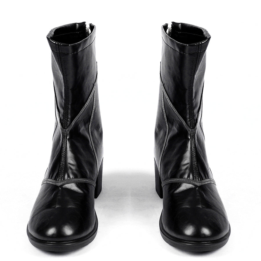 COSFUN Marvel Rivals Black Cat Felicia Hardy cosplay boots front view presents black PU uppers and rounded toes.
