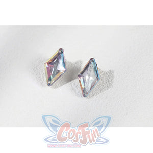Marvel Rivals Black Cat Felicia Hardy cosplay earrings detail pairs angled gem-like drops for the costume.
