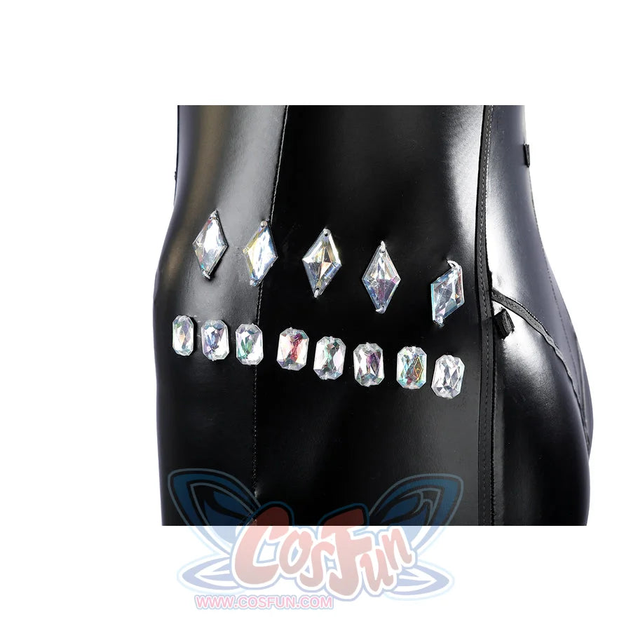 Marvel Rivals Black Cat Felicia Hardy cosplay side waist detail sets gem-like trim beside black gloss.