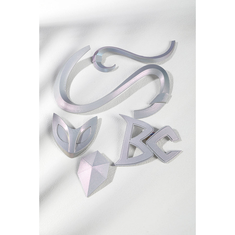 Marvel Rivals Black Cat Felicia Hardy cosplay waist accessories flat lay gathers silver-tone logo and gems.