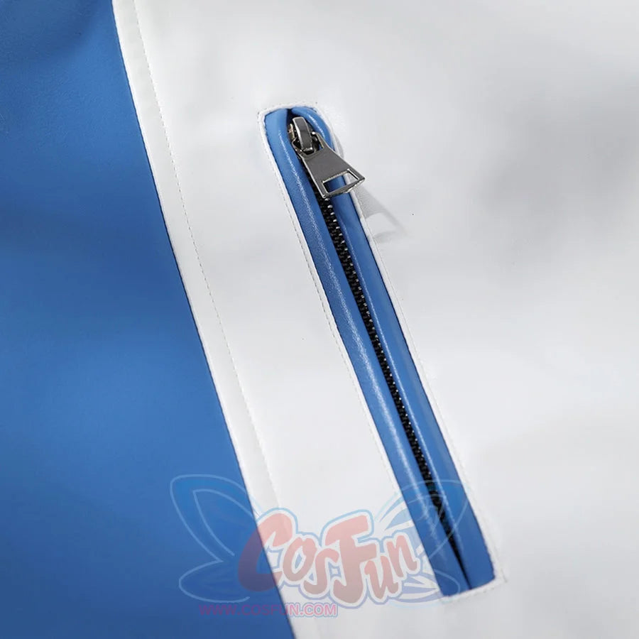 Mister Fantastic Reed Richards cosplay costume zipper pocket on blue and white jacket.