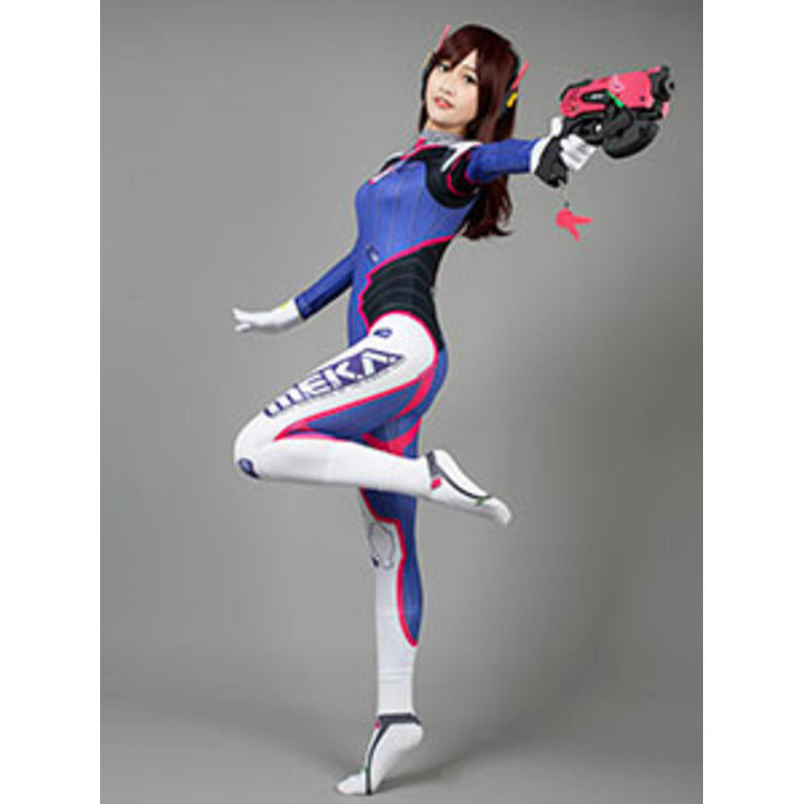 D.Va Hana Song Overwatch cosplay costume sets graphic bodysuit beside gloves and light-up toy weapon.