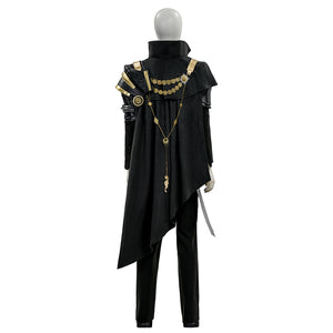 Final Fantasy XV Noctis The Chosen King cosplay costume layers a black cape over shoulder armor draped in gold-tone chains.