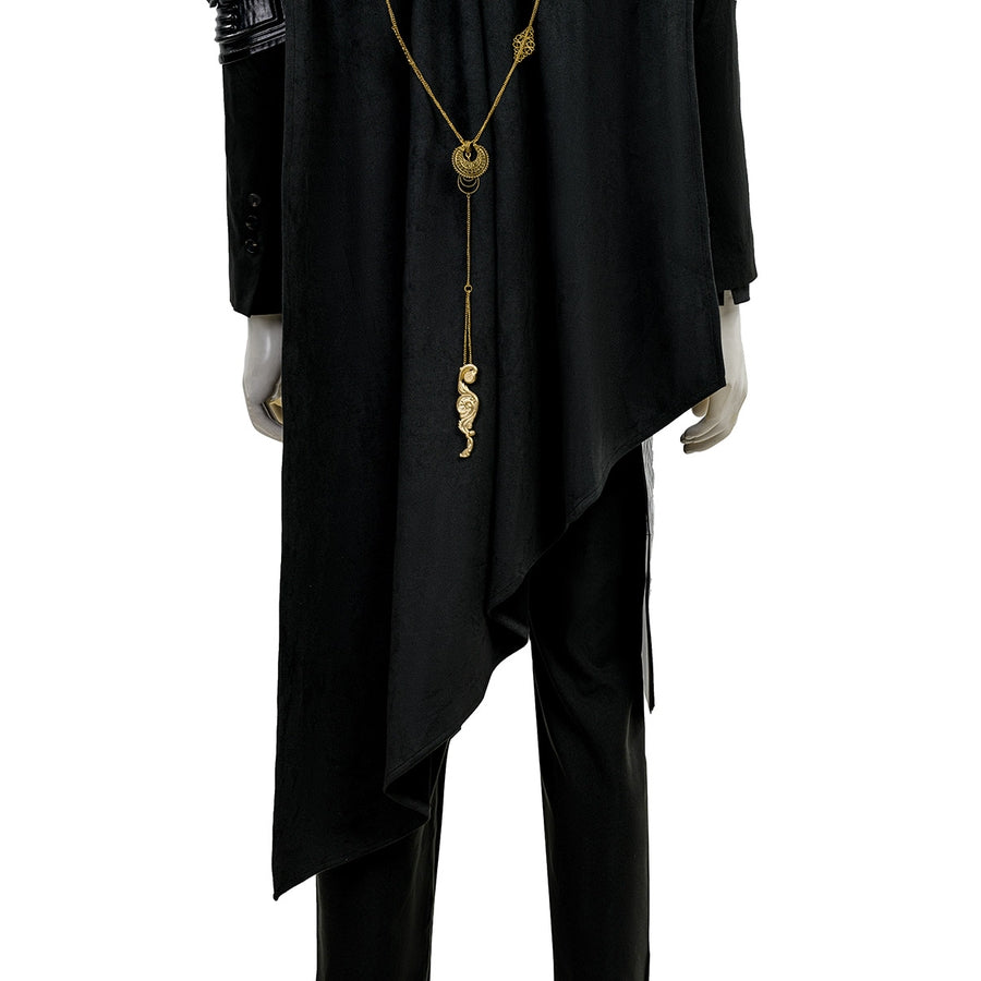 Final Fantasy XV Noctis The Chosen King cosplay costume traces a long black cape over trousers beneath a gold-tone chain.