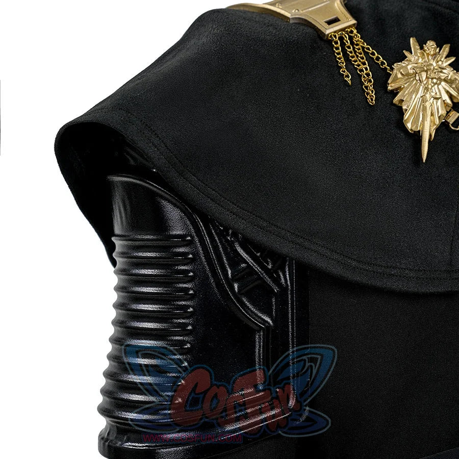 Final Fantasy XV Noctis The Chosen King cosplay costume layers a black fabric cape over rigid shoulder armor plating.