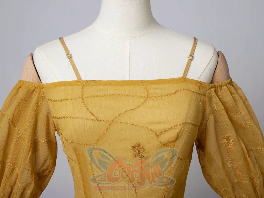 Star Wars Padme Amidala cosplay neckline detail sets slim straps above off-shoulder puff sleeves.