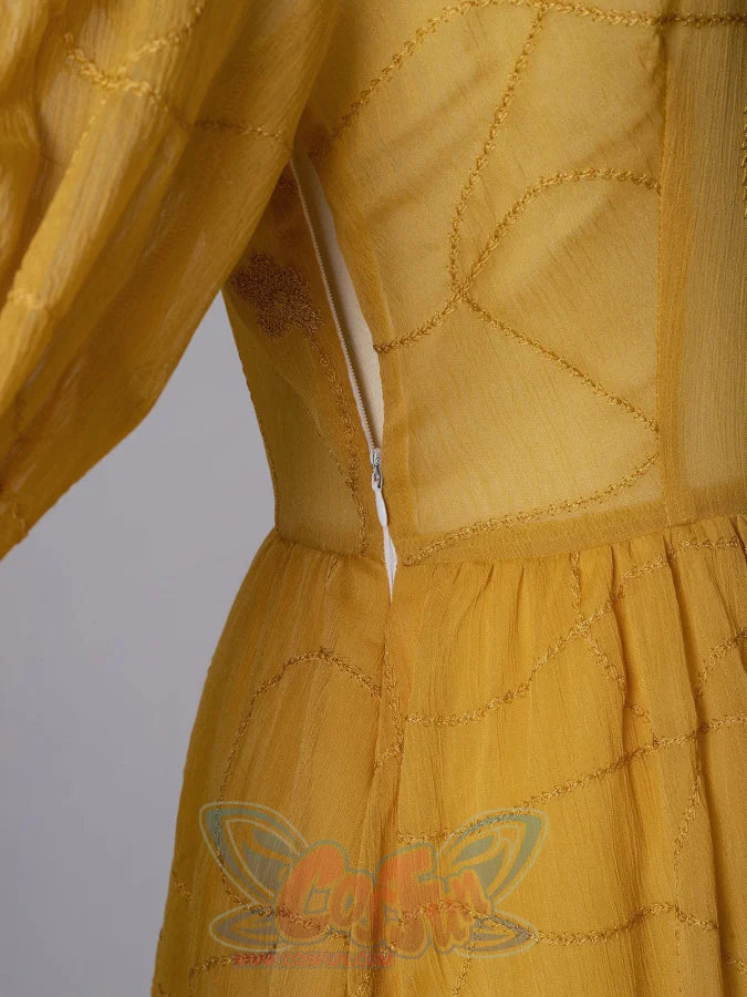 Star Wars Padme Amidala cosplay side closure detail sets a hidden zipper beneath sheer golden fabric.