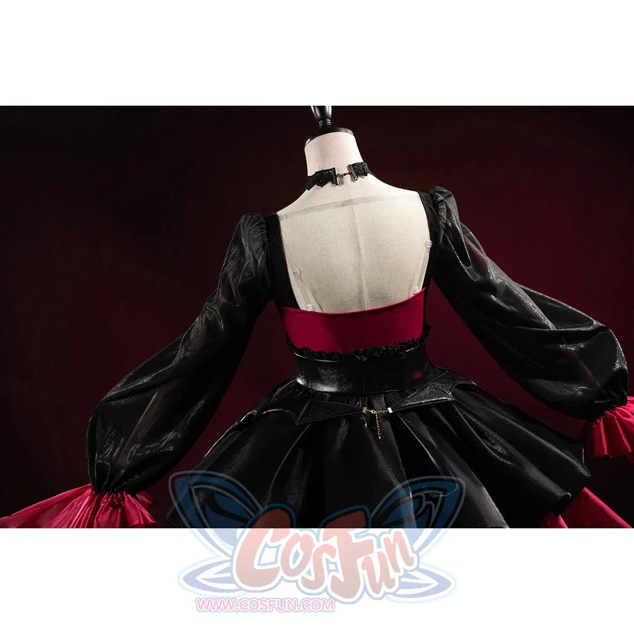 Wuthering Waves Phrolova cosplay costume back detail highlights black sleeves and a red waist panel.