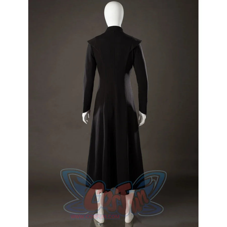 Rhaenyra Targaryen cosplay inner robe back view keeps a clean black line through the long coat shape.