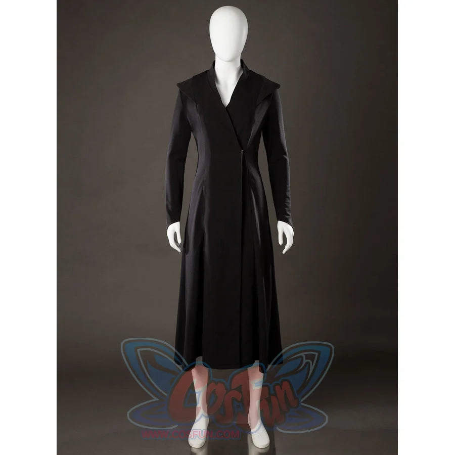 Rhaenyra Targaryen cosplay inner robe front view drops a black long coat shape below folded lapels.
