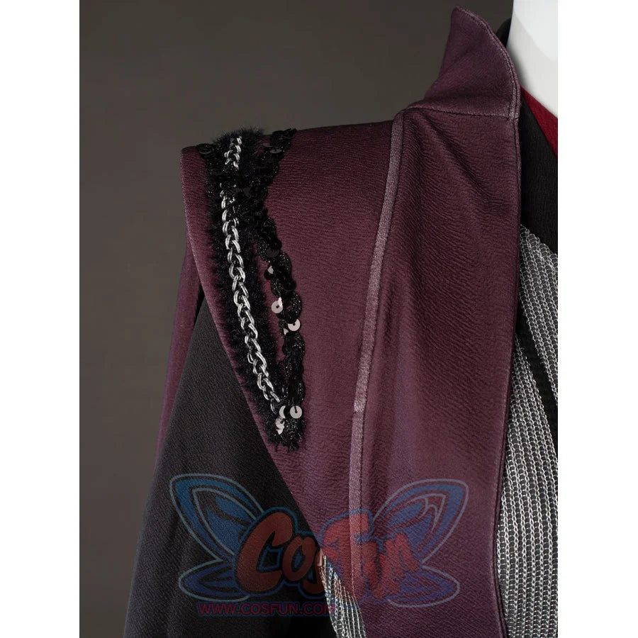 Rhaenyra Targaryen cosplay shoulder trim detail borders maroon fabric under black sequined edging.