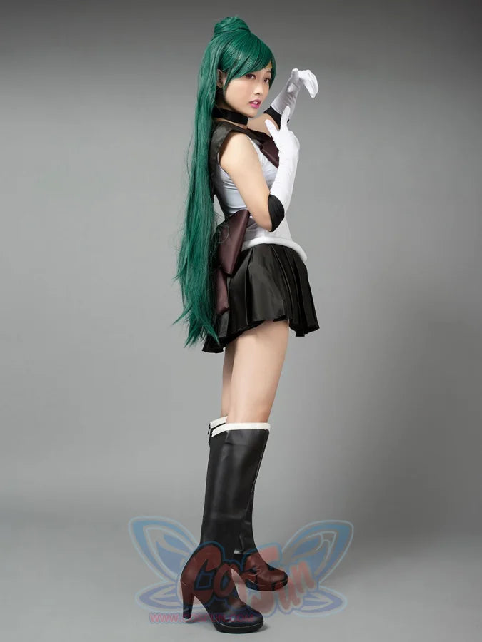 Sailor Moon Sailor Pluto Meiou Setsuna cosplay costume side profile sets the black skirt below a white bodice
