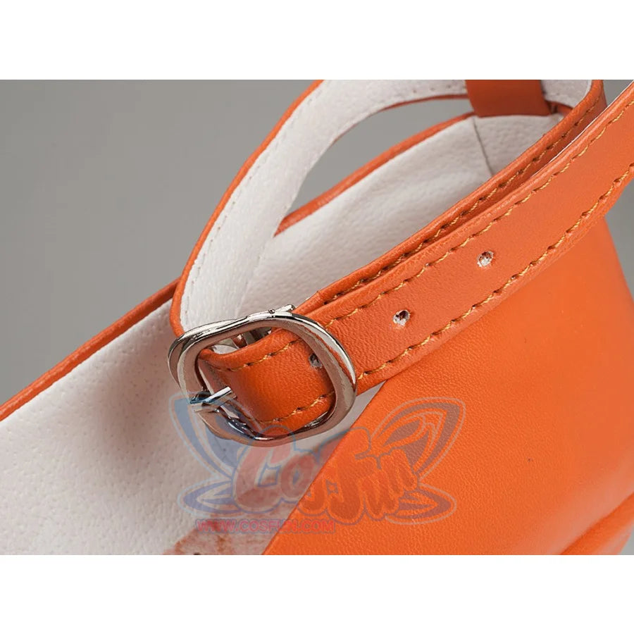 Sailor Venus Aino Minako cosplay shoe ankle strap detail centers the silver-tone buckle