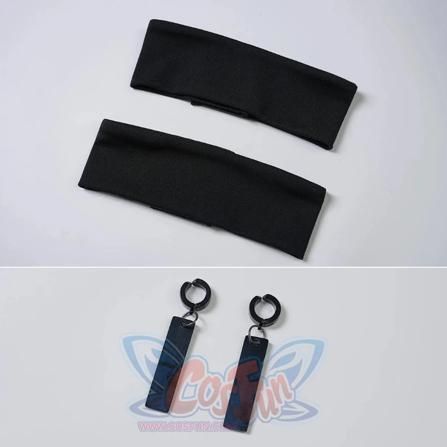 Sapphire cosplay costume frames the face with simple black headbands and coordinates with sleek hanging drop earrings.