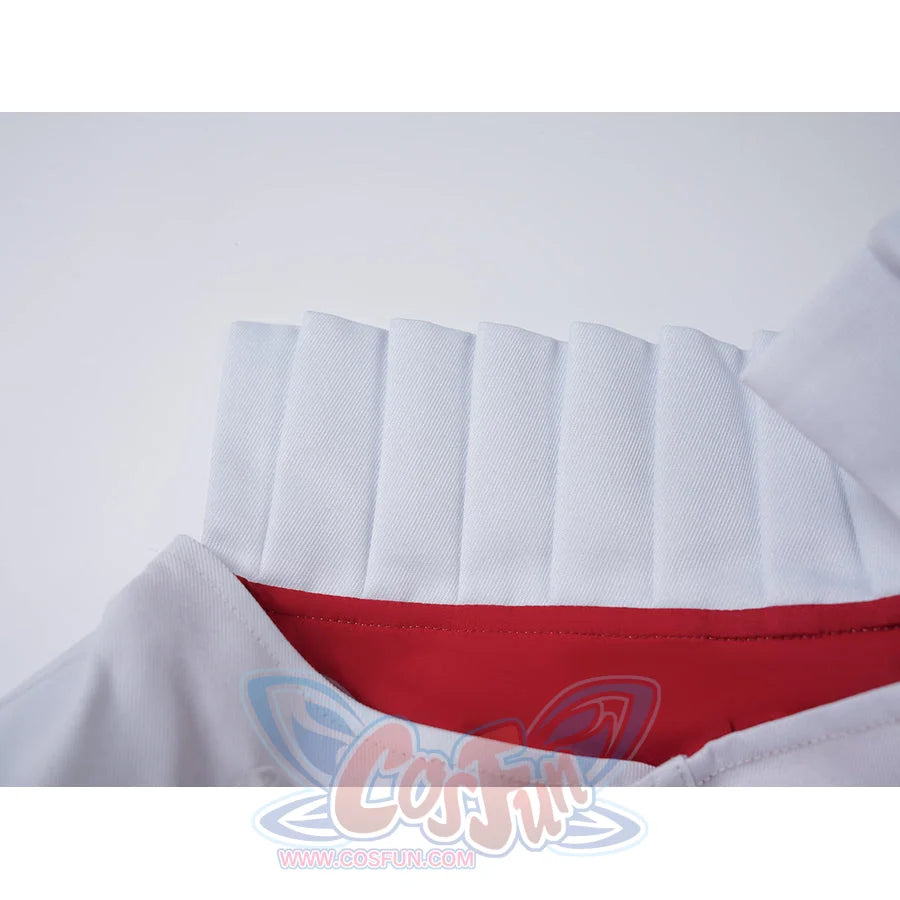 Sapphire cosplay costume layers stiff white fabric pleats along the garment collar to balance the internal red lining.