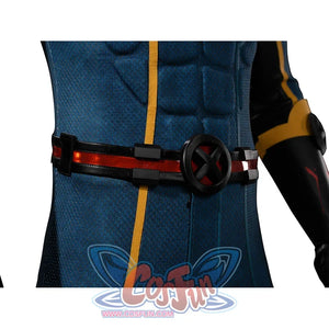 Scott Summers cosplay belt close-up with a red stripe and round black center buckle.