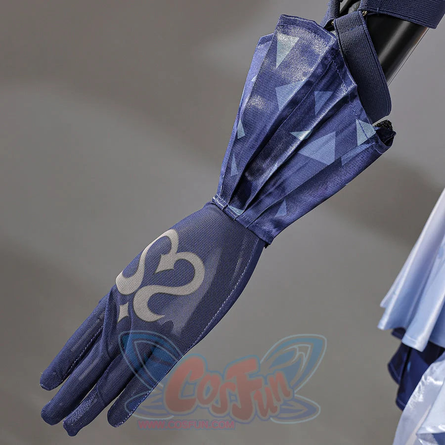 Genshin Impact Snezhnaya Odette cosplay blue glove detail sets pale scrollwork over a fitted hand panel.