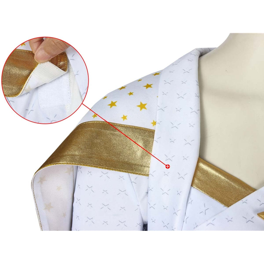 The Boys Starlight cosplay shoulder detail frames the cape edge beneath gold-tone shoulder armor.