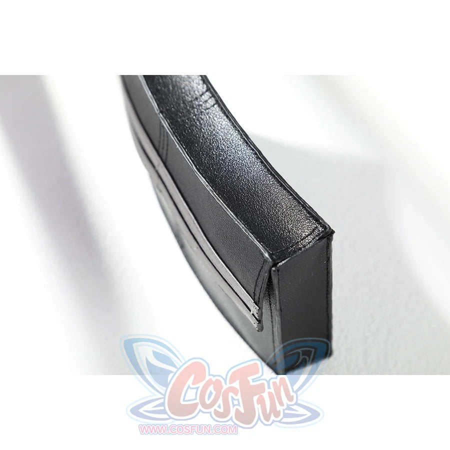 Thunderbolts John Walker cosplay costume details a black textured pouch with side stitching.