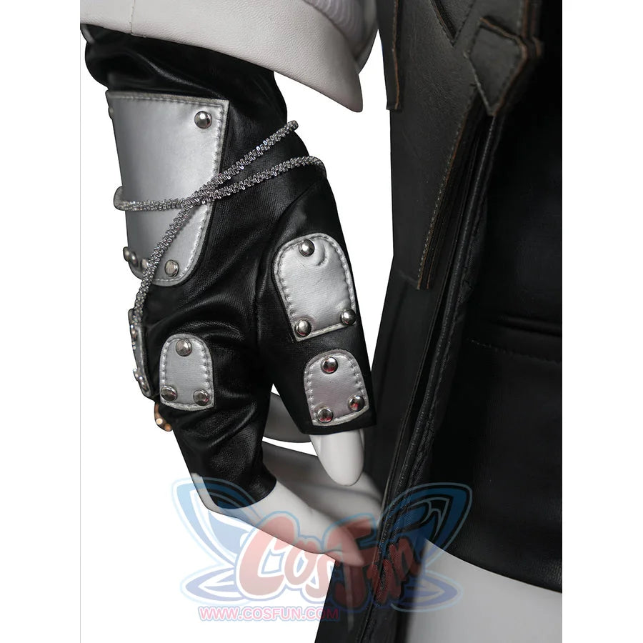 Tifa cosplay costume centers black faux leather glove with silver-tone armor plating and decorative chain.