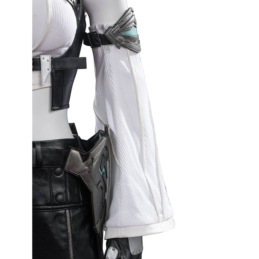 Tifa cosplay costume traces the white ribbed sleeve with intricate metallic arm armor and textured black side waist panels.