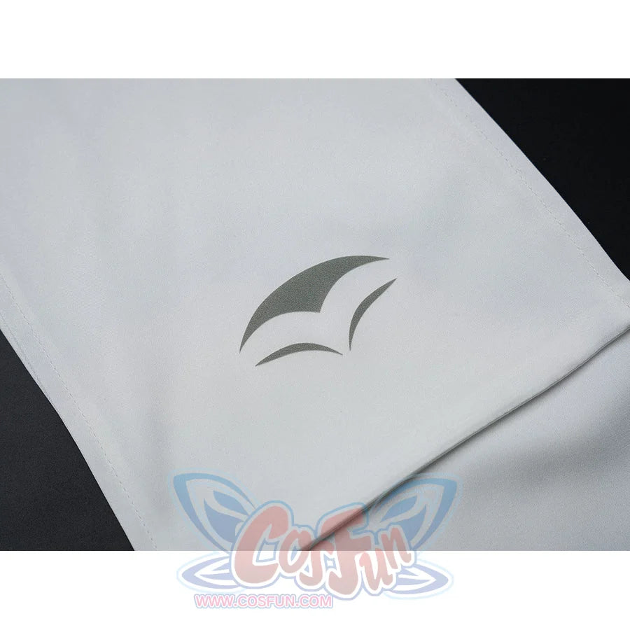 Velina Airgid cosplay head scarf detail focuses on a gray emblem printed on smooth white fabric.