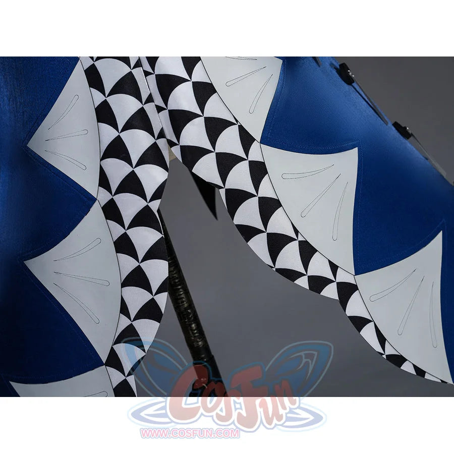 Velina Airgid cosplay train panel detail layers white scalloped fabric over the blue and black skirt.