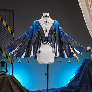 Velina Airgid cosplay costume drapes a blue gradient capelet over a white dress with intricate metal chain and bead details.