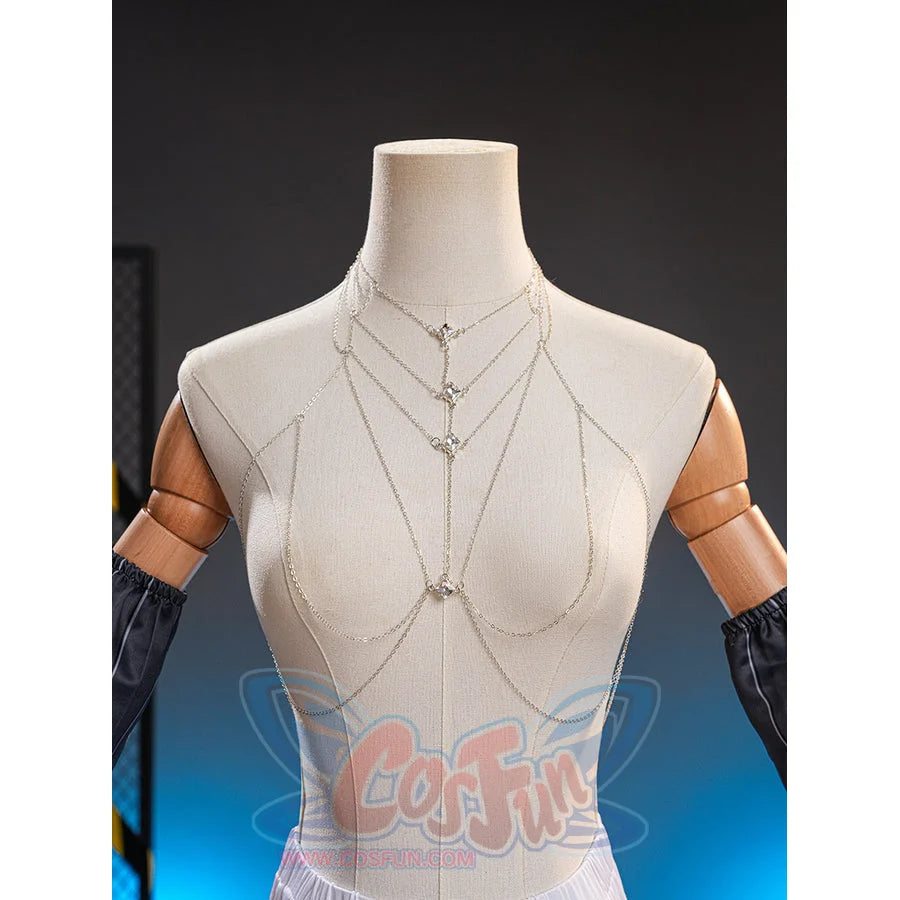 Velina Airgid cosplay costume centers a tiered silver-tone chest chain that drapes elegantly across the bodice and shoulders.