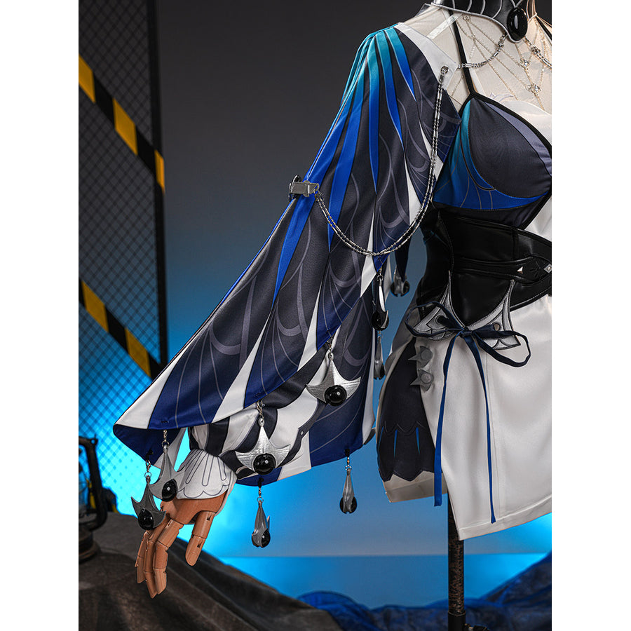 Velina Airgid cosplay costume centers satin sleeve with chain detail and corset.