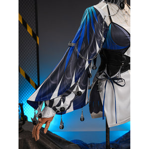 Velina Airgid cosplay costume centers satin sleeve with chain detail and corset.