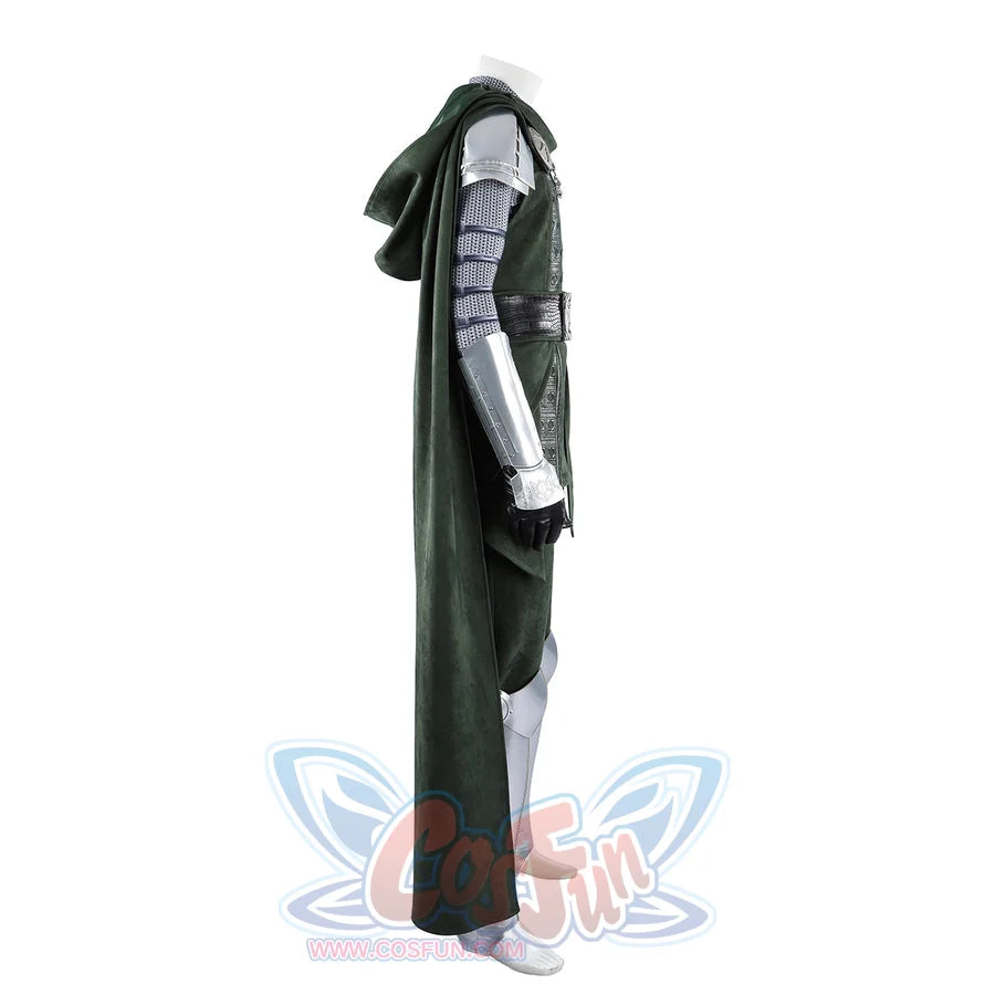 Doom Victor von Doom cosplay costume profiles the cape and silver arm armor at the side.