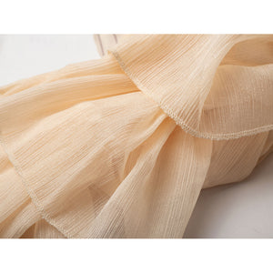 Violet Evergarden cosplay costume captures the delicate texture of sheer pleated fabric used in the garment design.