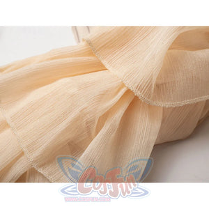 Violet Evergarden cosplay costume captures the delicate texture of sheer pleated fabric used in the garment design.
