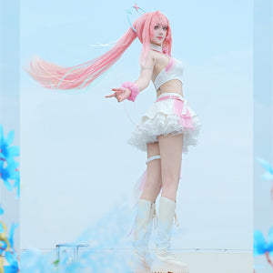 Wuthering Waves Aemeath cosplay costume side view frames the layered skirt beneath a side-waist bow and pale gauze.