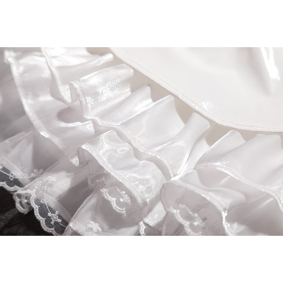Wuthering Waves Aemeath cosplay skirt ruffle close-up stacks glossy white satin over delicate lace trim.