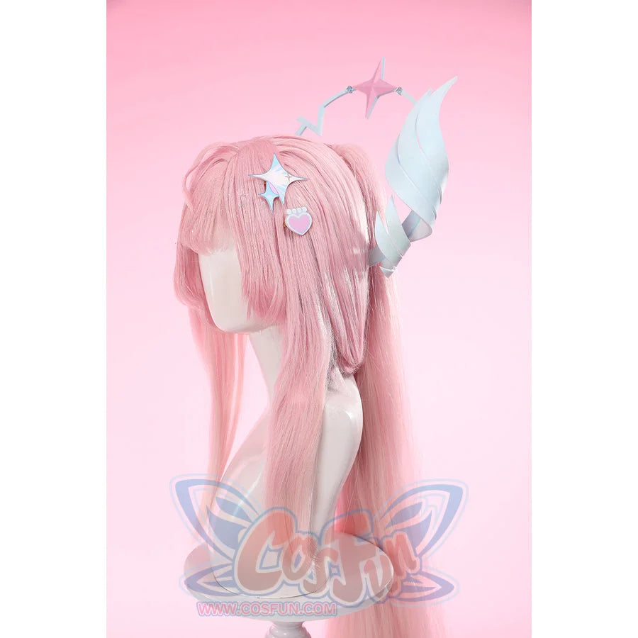 Wuthering Waves Aemeath cosplay headpiece side view arcs the blue wing piece behind star and heart hair clips.
