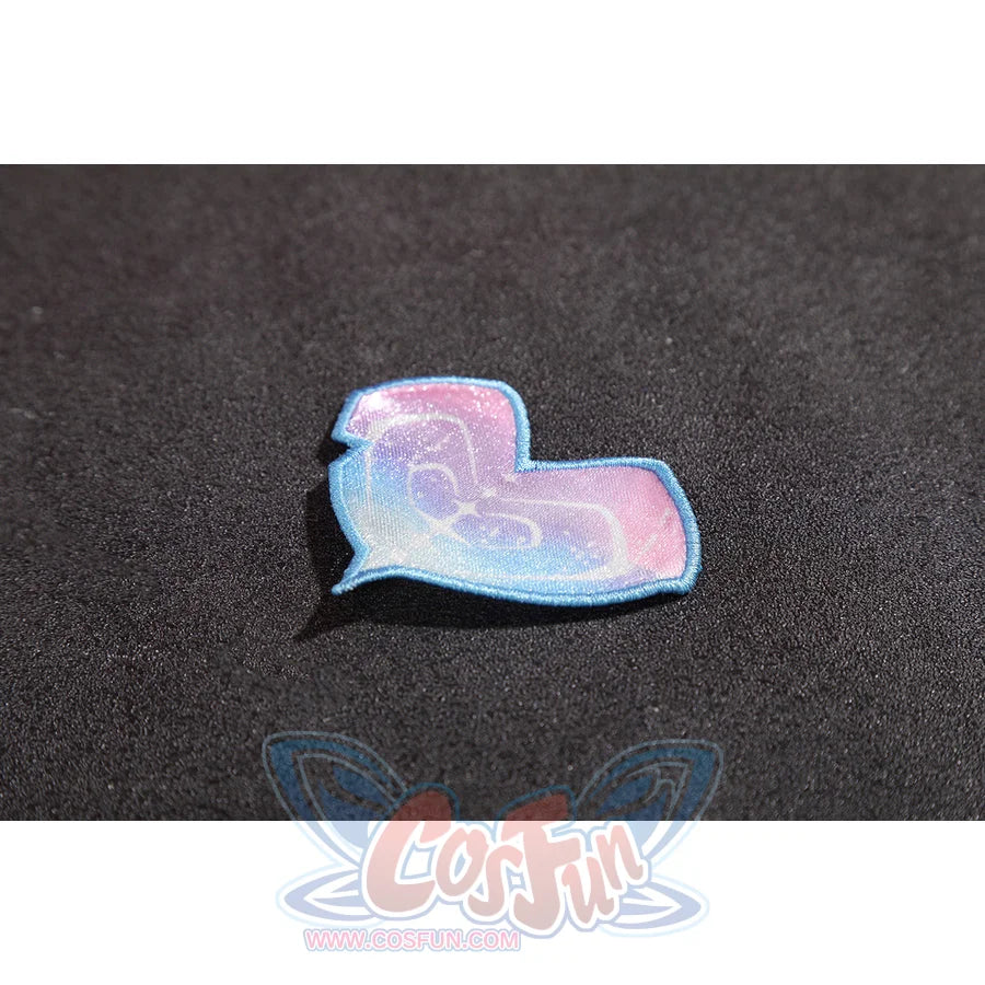 Wuthering Waves Aemeath cosplay heart tattoo patch detail presents the pastel heart motif with blue edging.