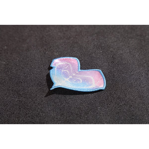 Wuthering Waves Aemeath cosplay heart tattoo patch detail presents the pastel heart motif with blue edging.