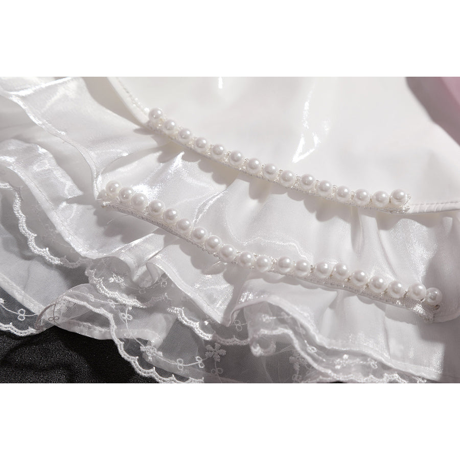 Wuthering Waves Aemeath cosplay skirt trim detail lines glossy ruffles with pearl-like beads and embroidered lace.